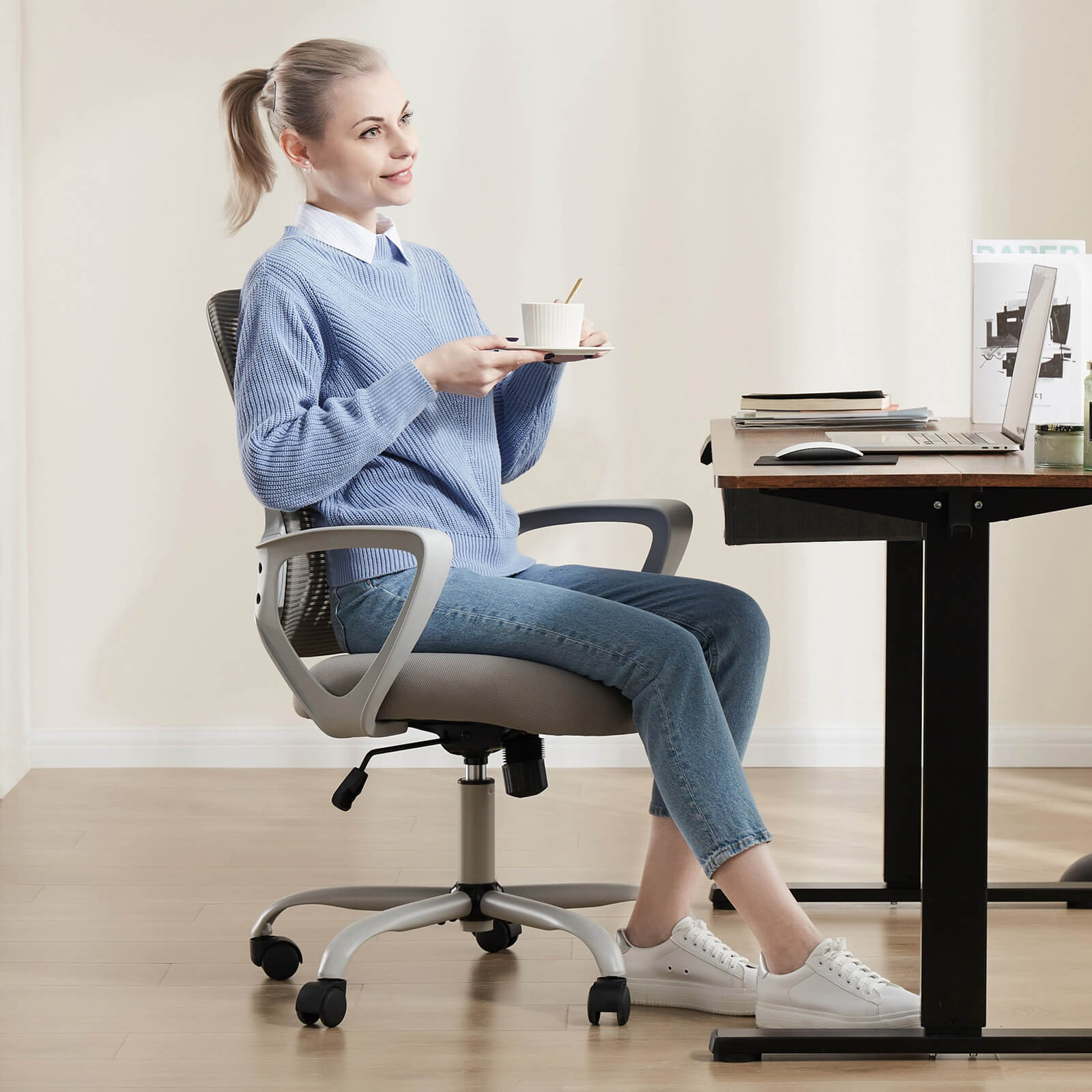 StockMAX Office Chair with Lumbar Support and Armrests