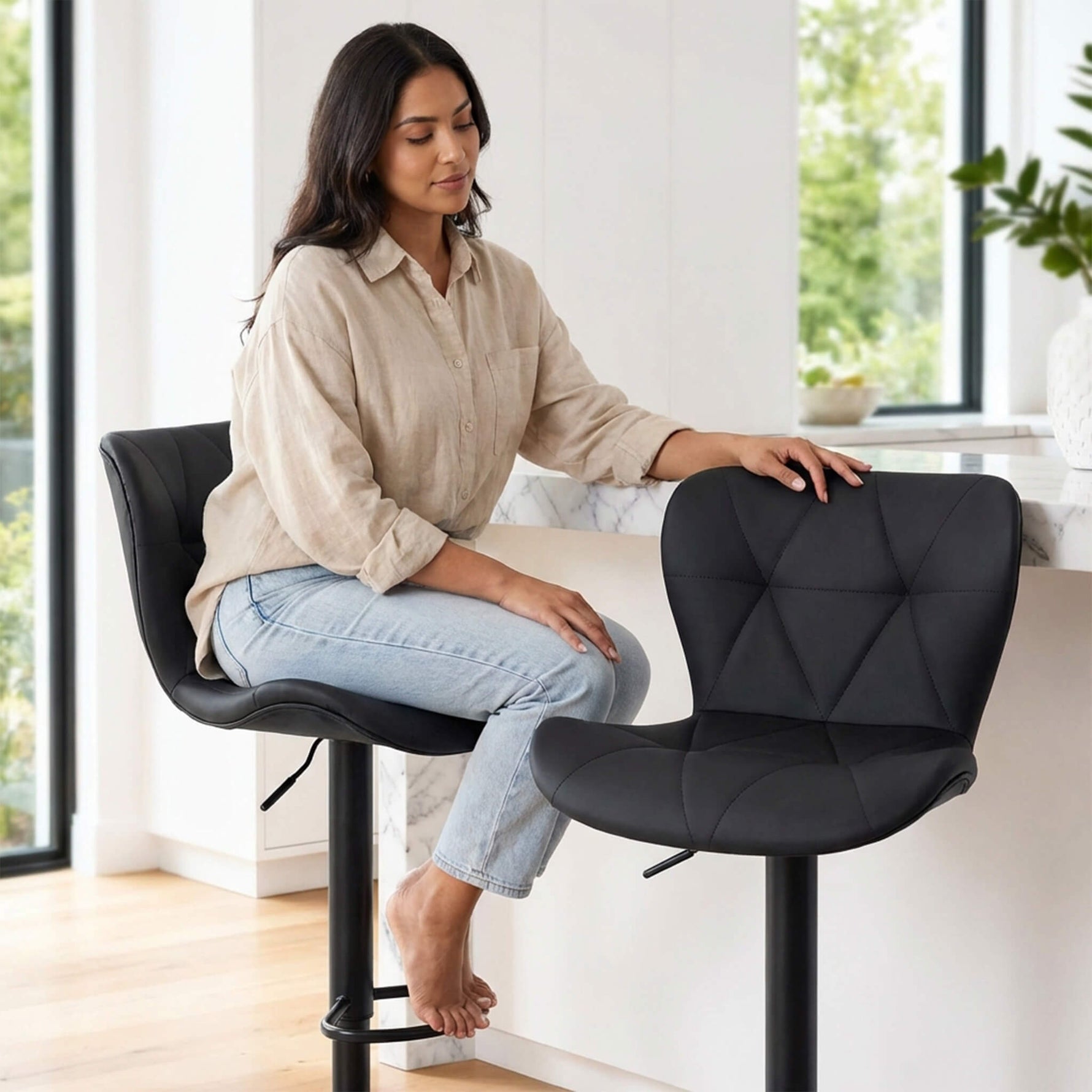 StockMAX Faux Leather Diamond-Quilted Bar Stool-set of 2
