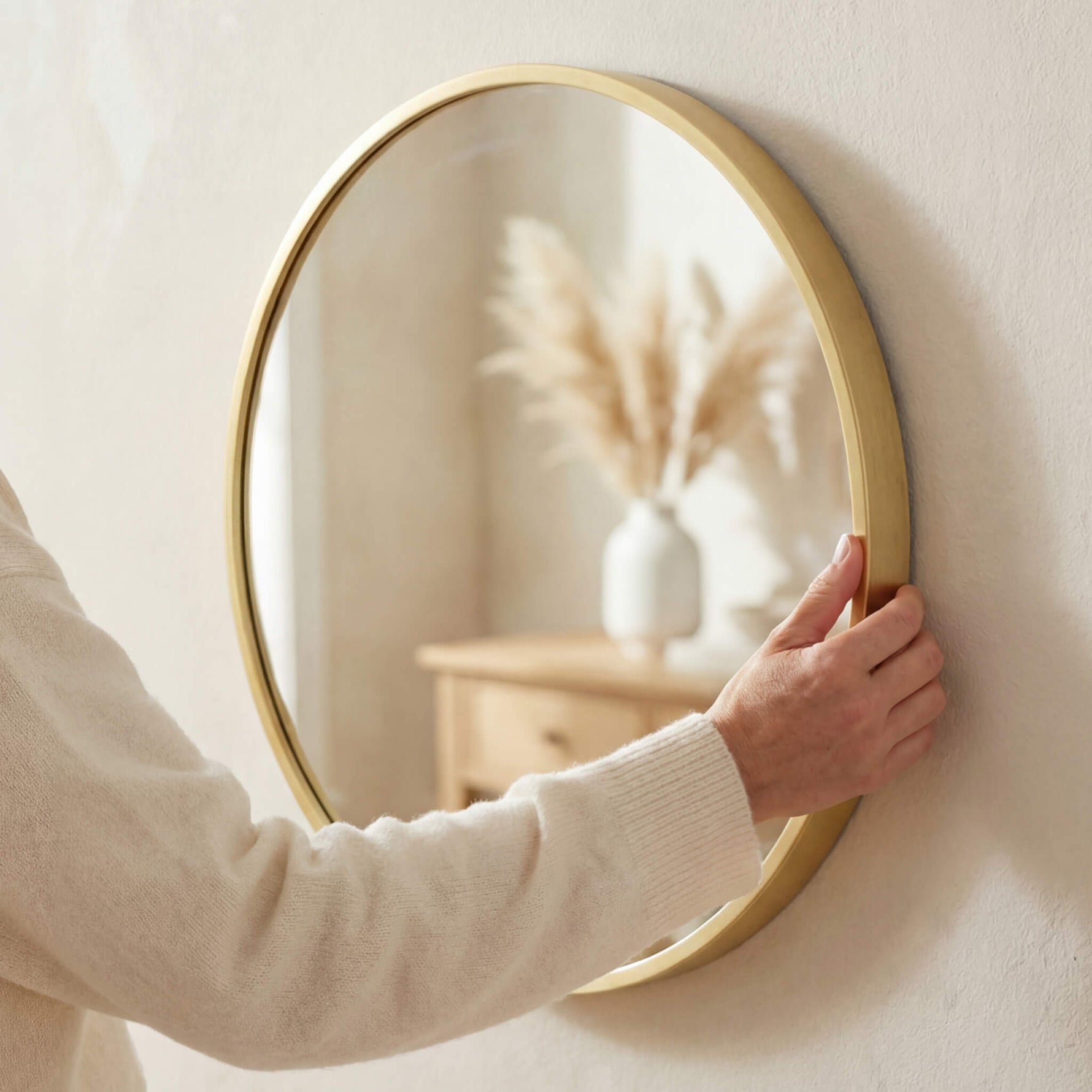 StockMAX Elegant Round Wall Mirror for Home