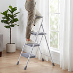 StockMAX Anti-Slip Ladder for Accessing and Storing Items