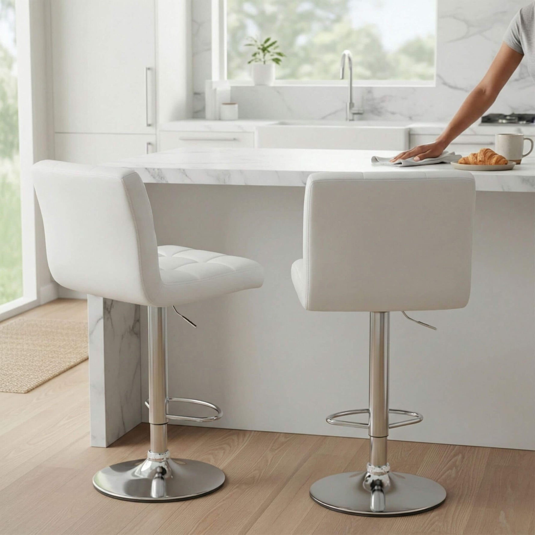 StockMAX Barstool Swivel Lift Bar Essentials