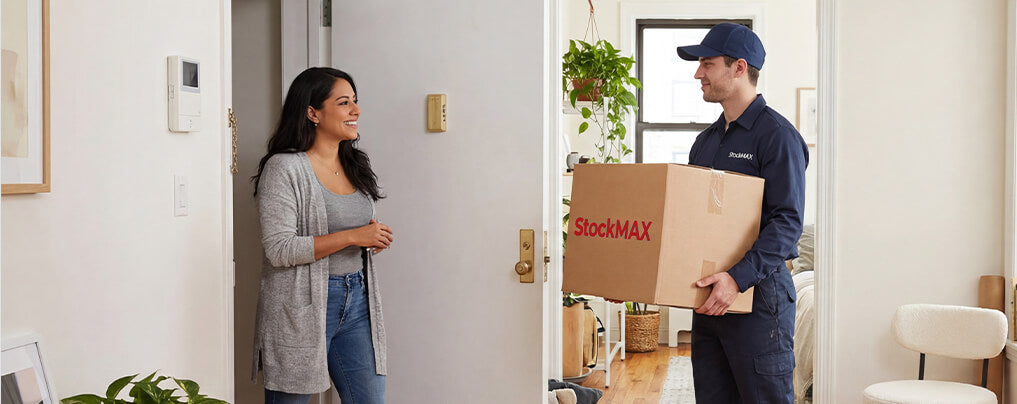 files/moving_into_apartment_3292844d-cb04-4eca-ab49-db546ba444a9.jpg
